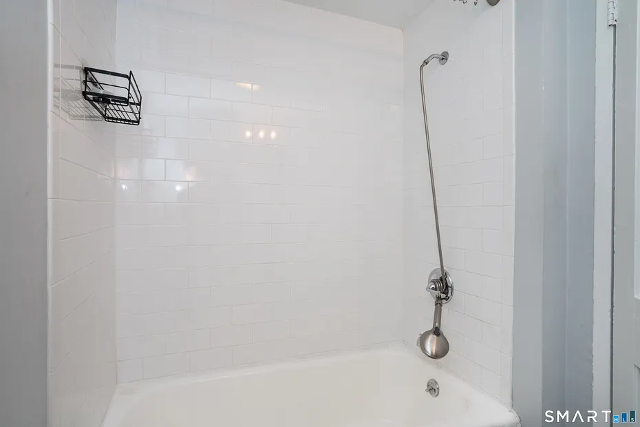 71 Tremper Drive Photo 14