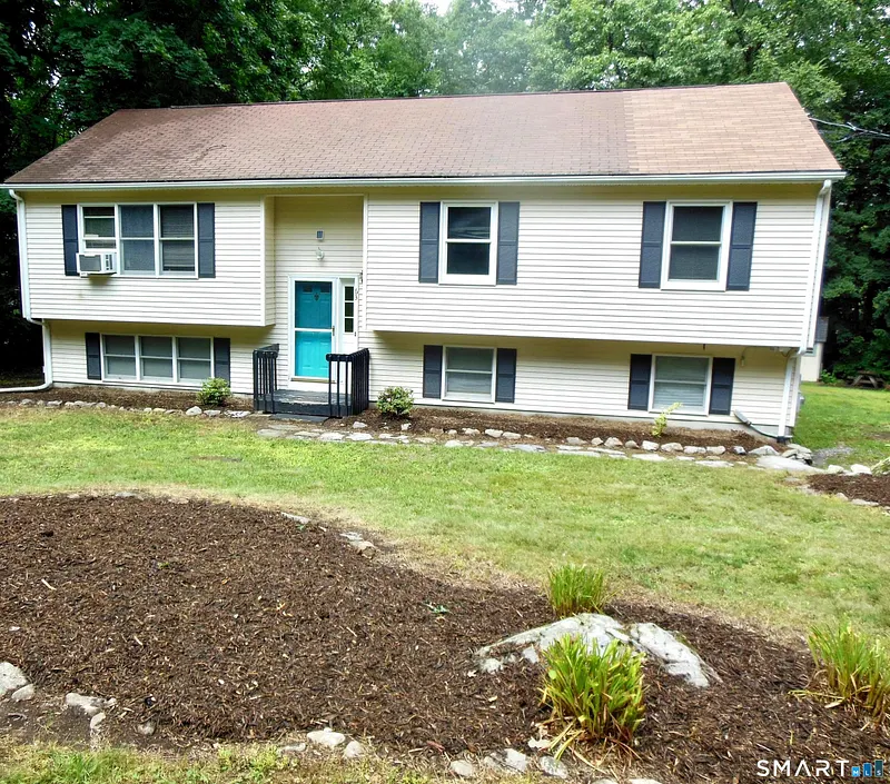 63 Midland Road Photo 1