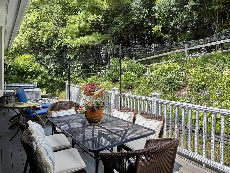 11 Prospect Hill  #8 Photo 6