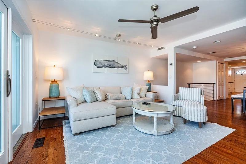 152 Crompton Avenue  #18 Photo 23