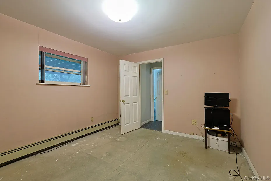 18 Hillside Road Photo 15