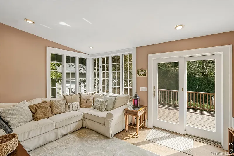 28 Observatory Drive Photo 15