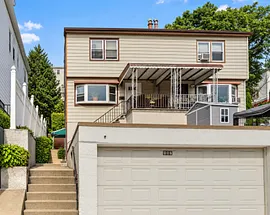 187 Woodland Avenue