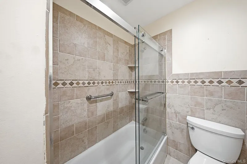 177 New Hempstead Road Photo 20