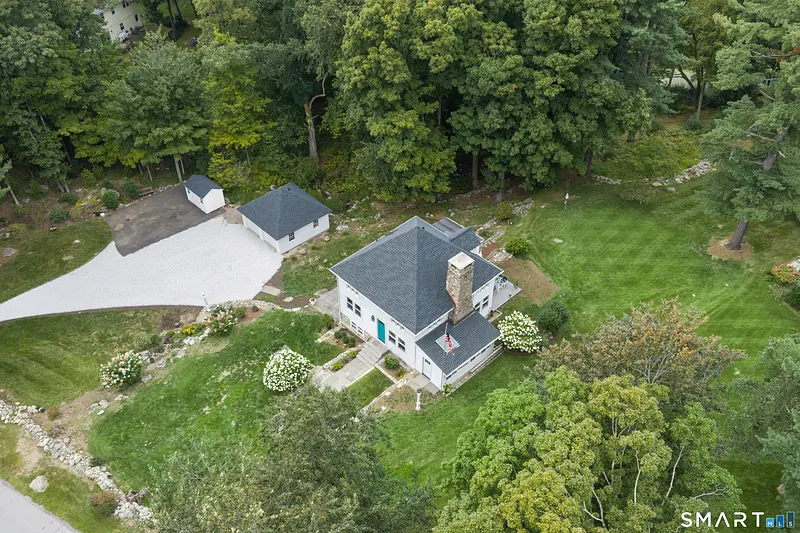 14 Partrick Lane Photo 35