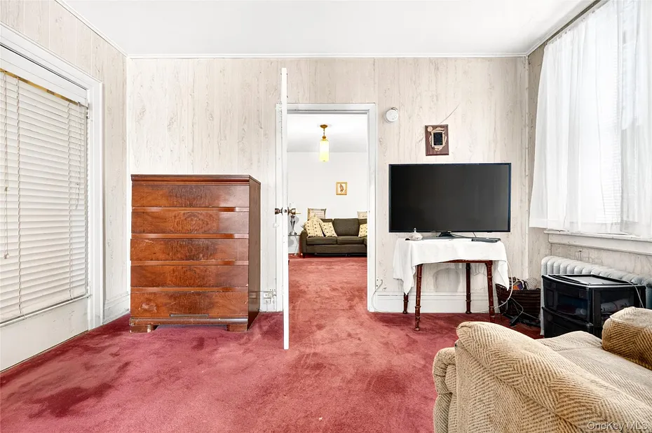 36 S 8th Avenue Photo 10
