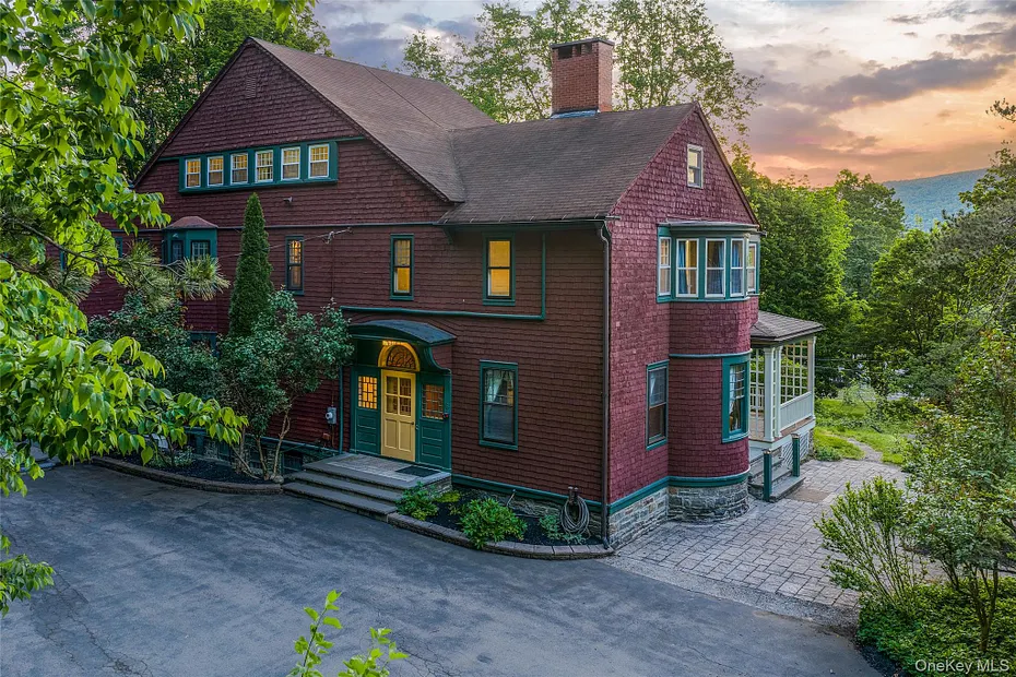6 Westridge Road Photo 9