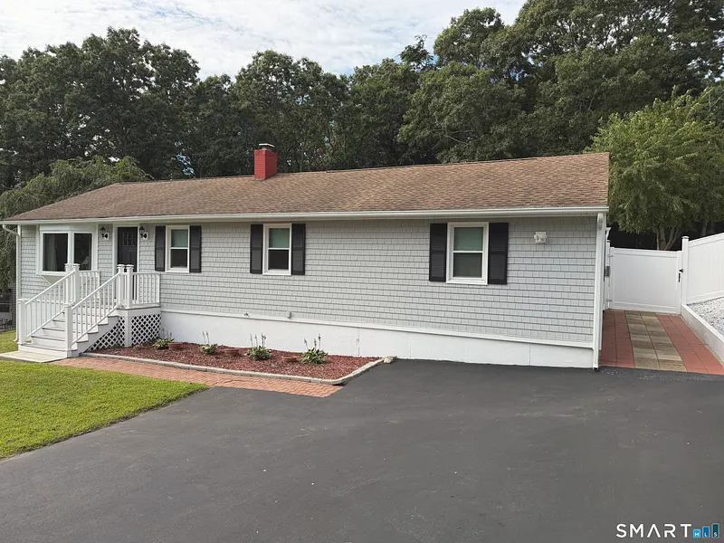 29 Blueberry Hill Road Photo 6