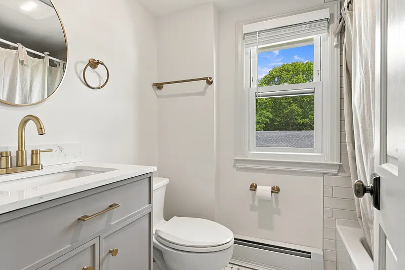 144 Shore Road Photo 25