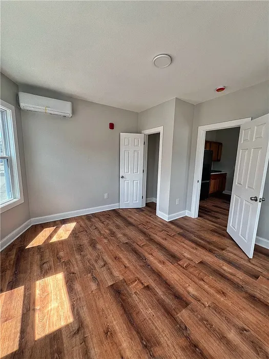 237 Cowden Street Photo 20