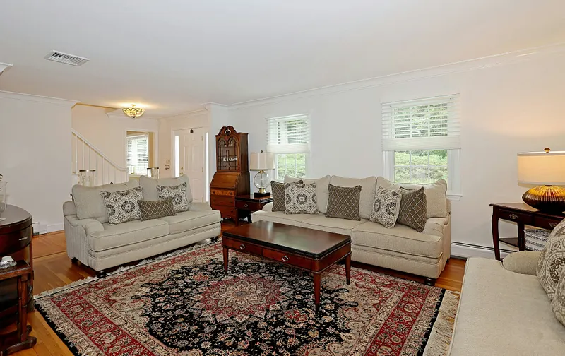 47 Fox Run Road Photo 8