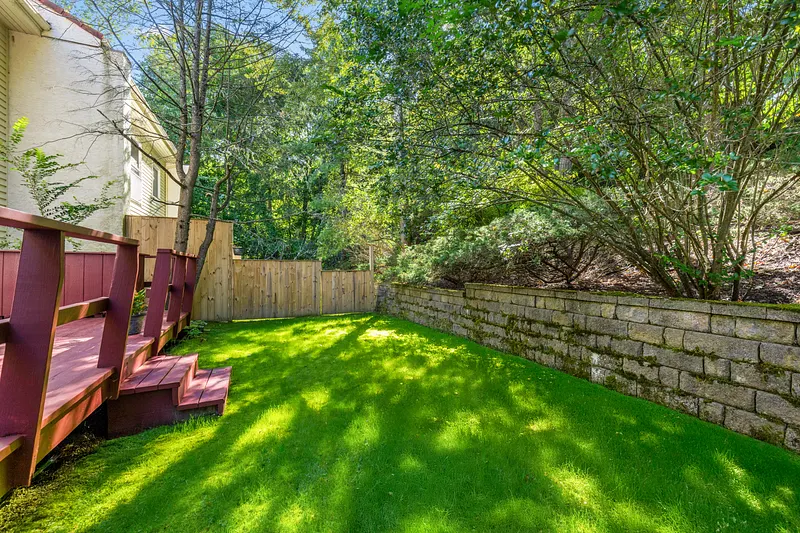 2 Deer Ridge Road Photo 19