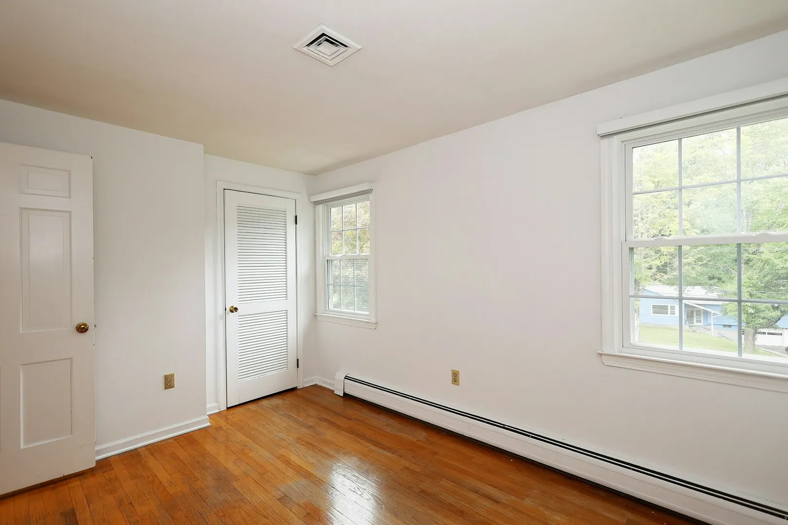 Trumbull Single Family Photo 24