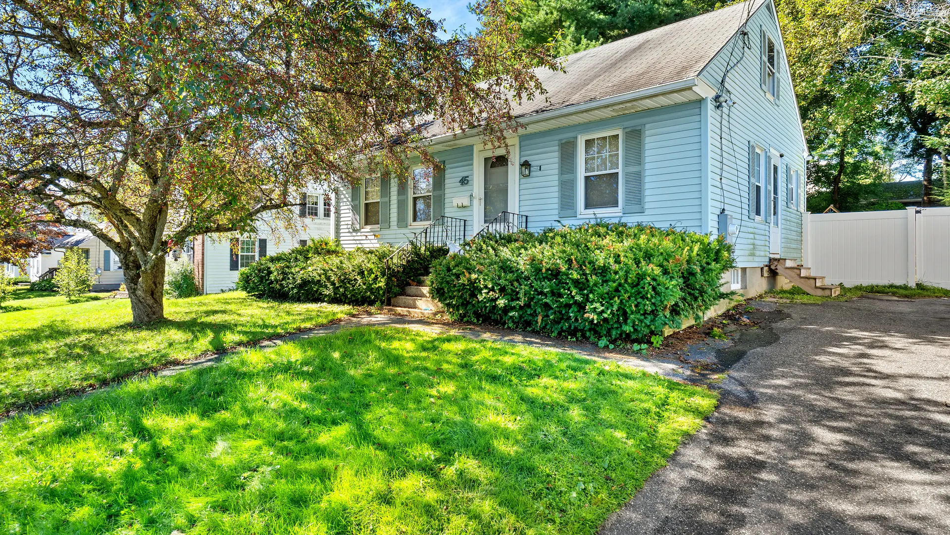 45 Kensington Ave Photo 1