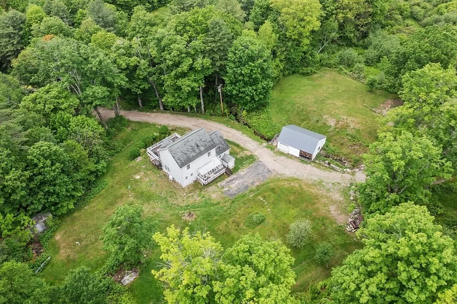 240 Farley Rd Photo 42
