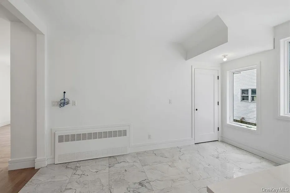 111 S Lake Street  #101 Photo 21