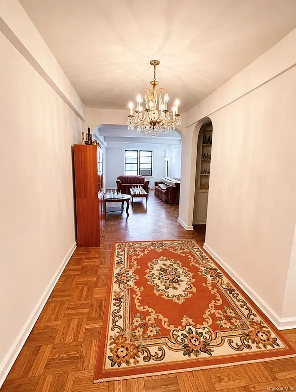 420 West 206th Street  #3G Photo 1
