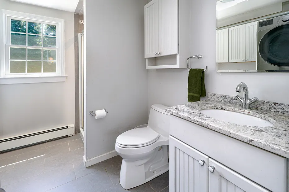 28 Brook Road Photo 14