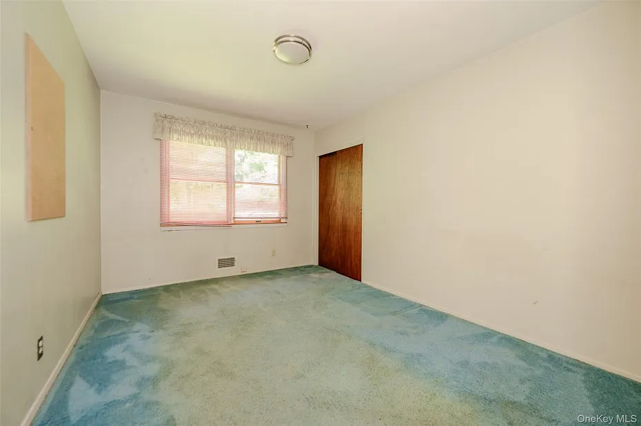 9 Somerstown Road Photo 18