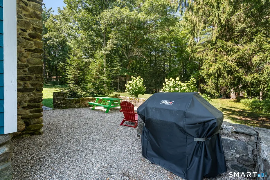 170 Southeast Road Photo 36