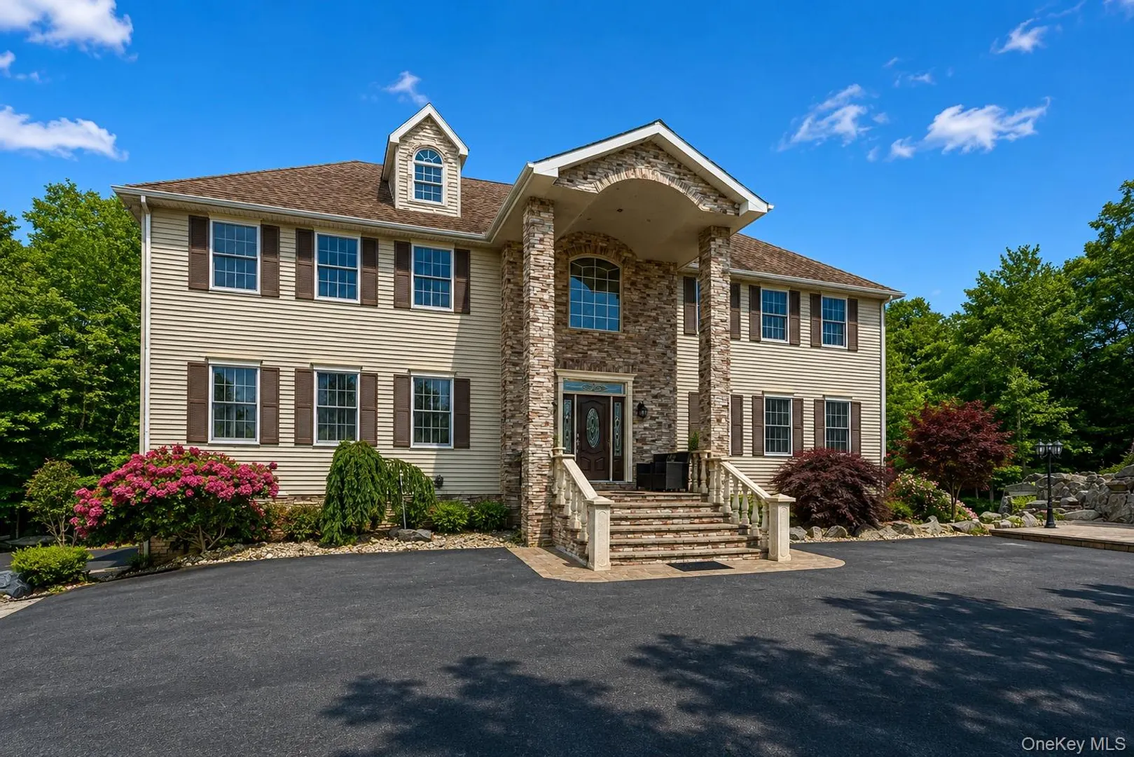 210 Grey Road Photo 8