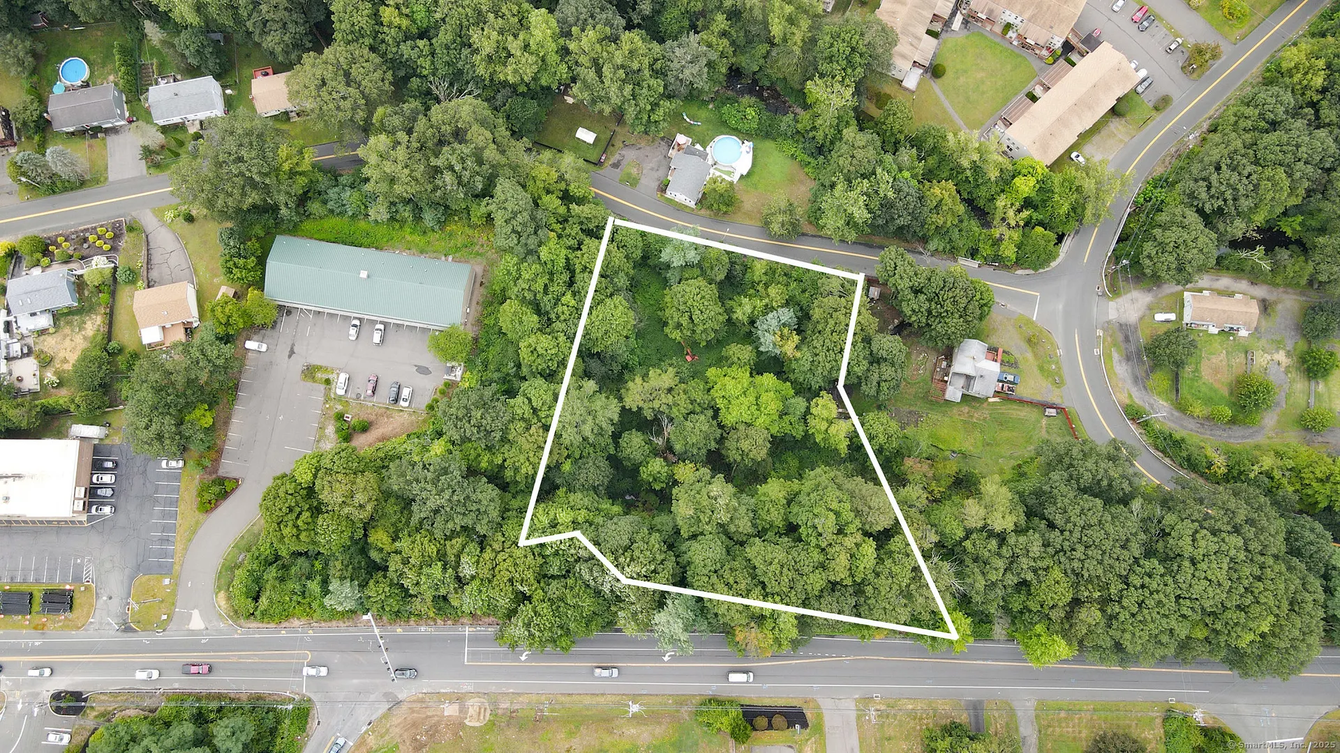 738 Beacon Valley Road Photo 1