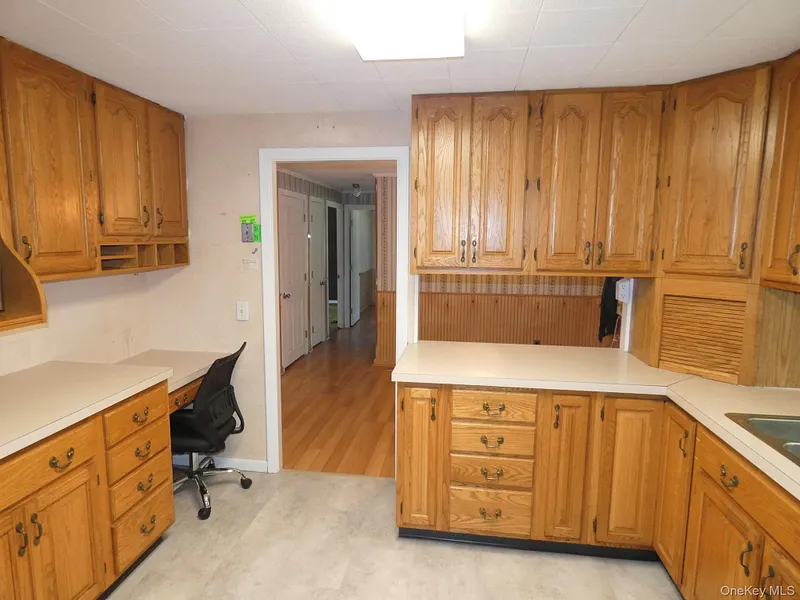 28 Hilltop Drive Photo 12