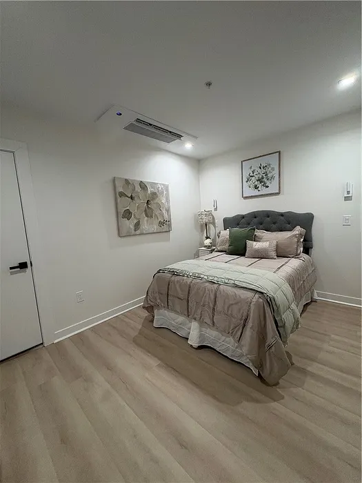 50 Murray Street Photo 9