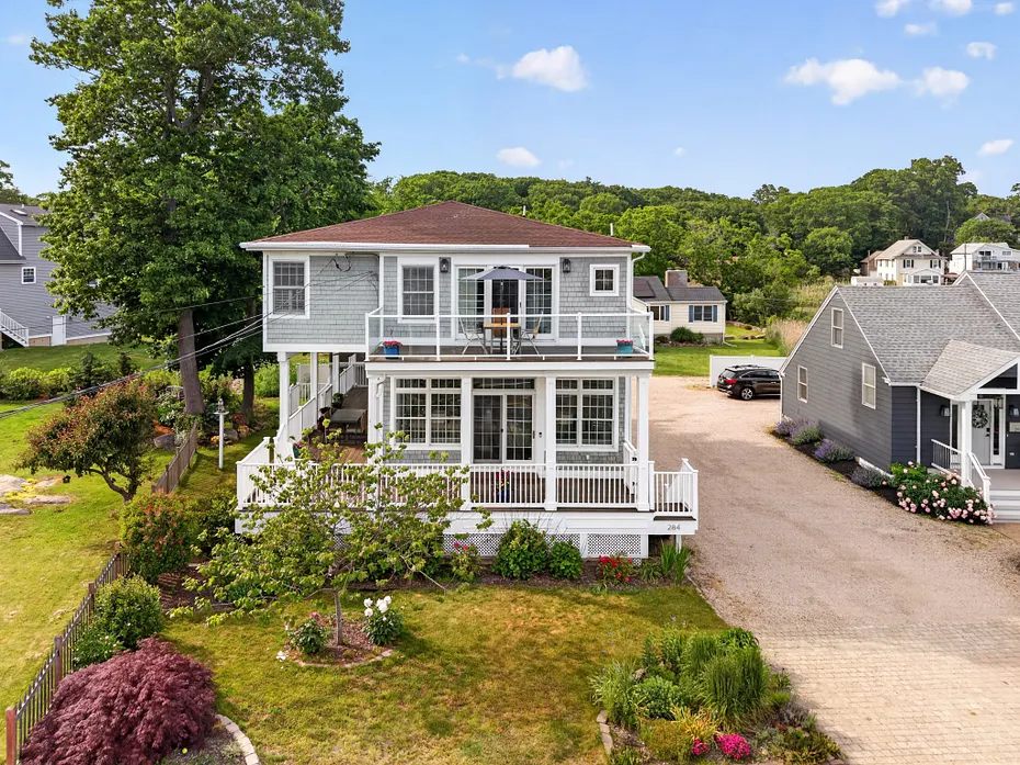 284 Shore Drive Photo 1