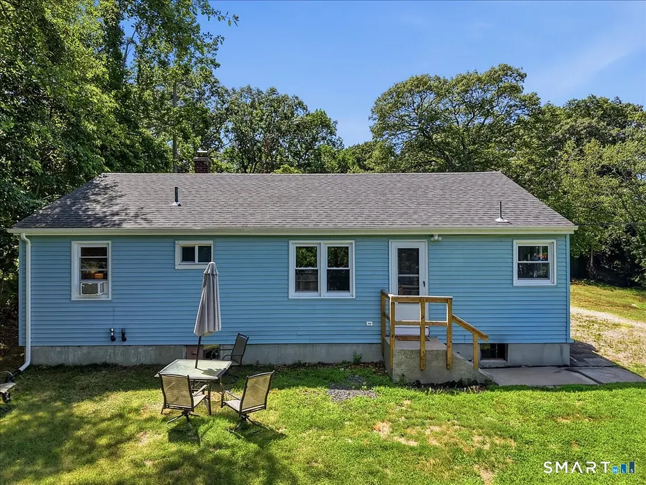 133 Bloomingdale Road Photo 25