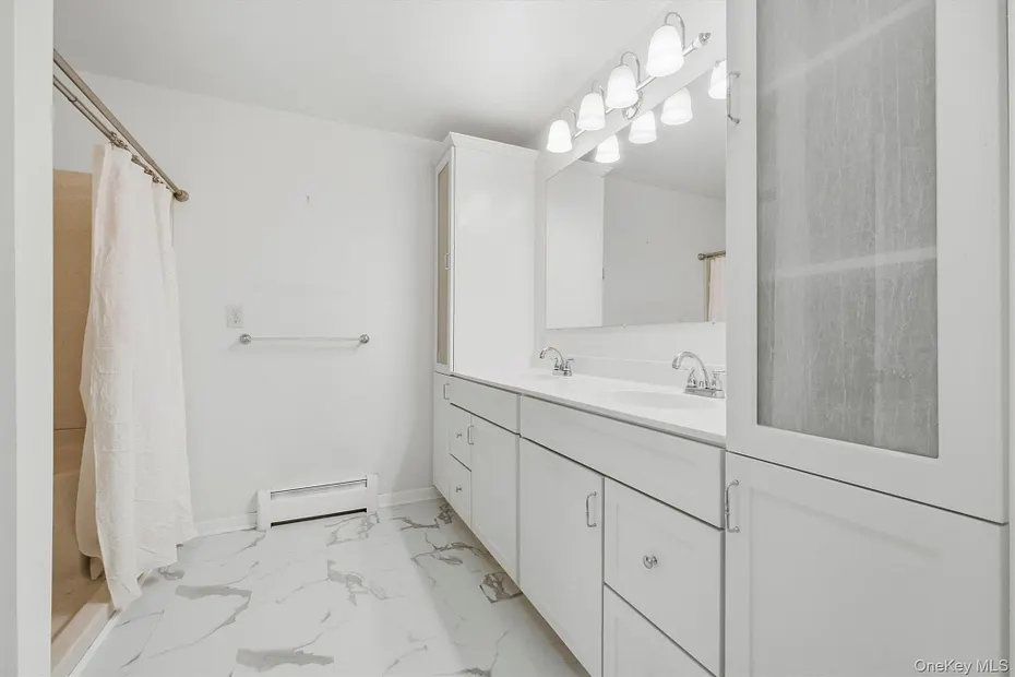 1069 Wolcott Avenue Photo 27