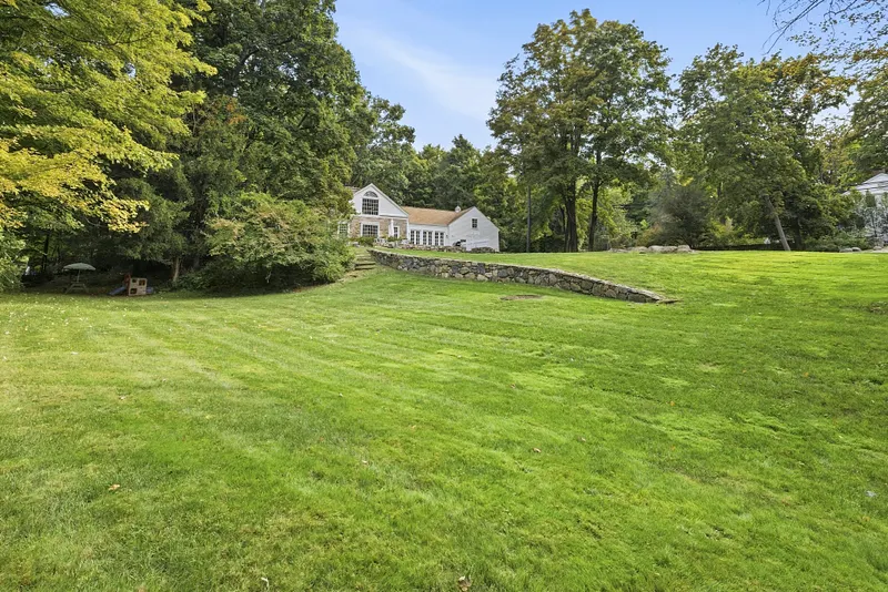 467 Nod Hill Road Photo 25