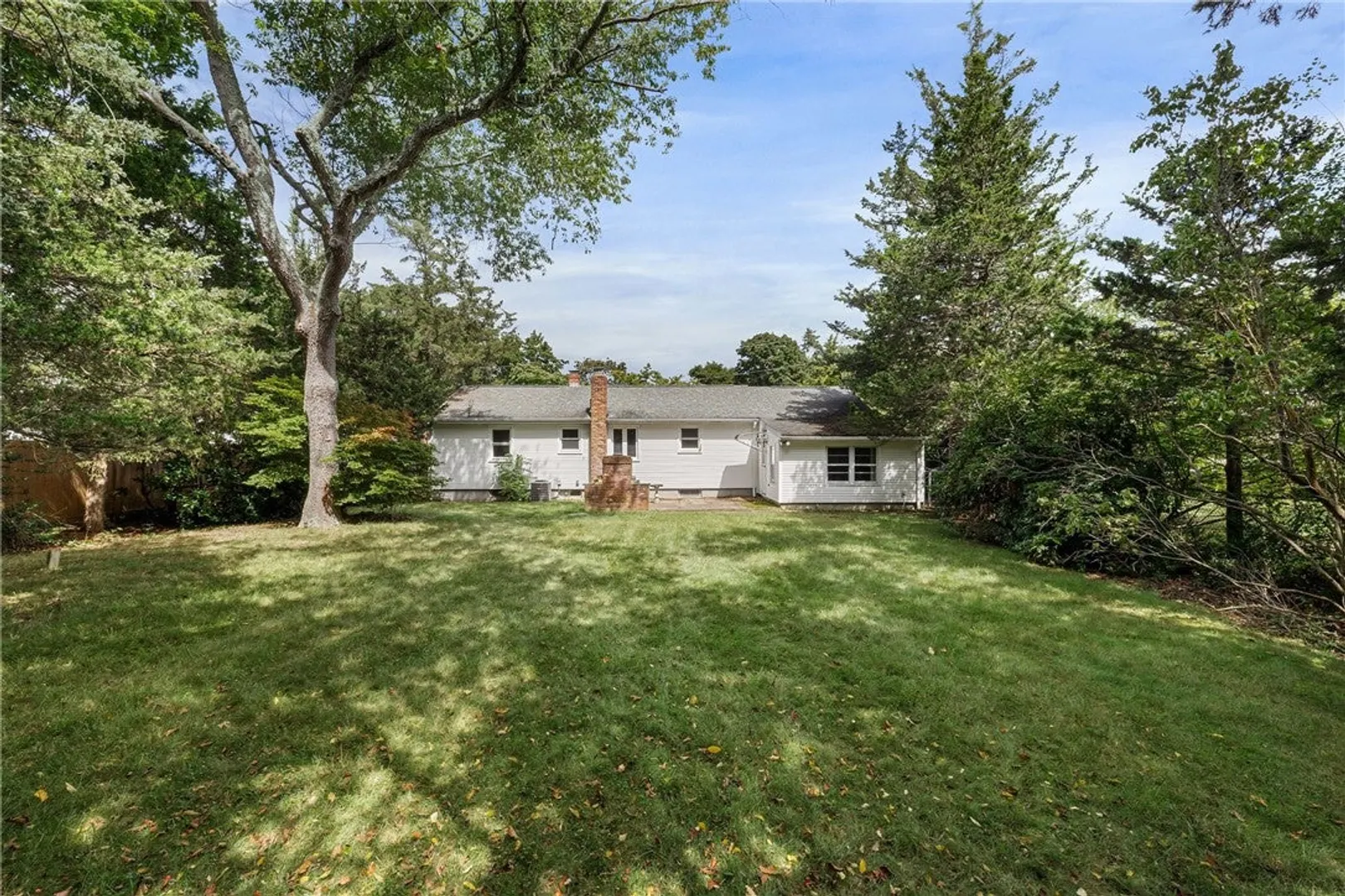 108 Longfellow Drive Photo 36