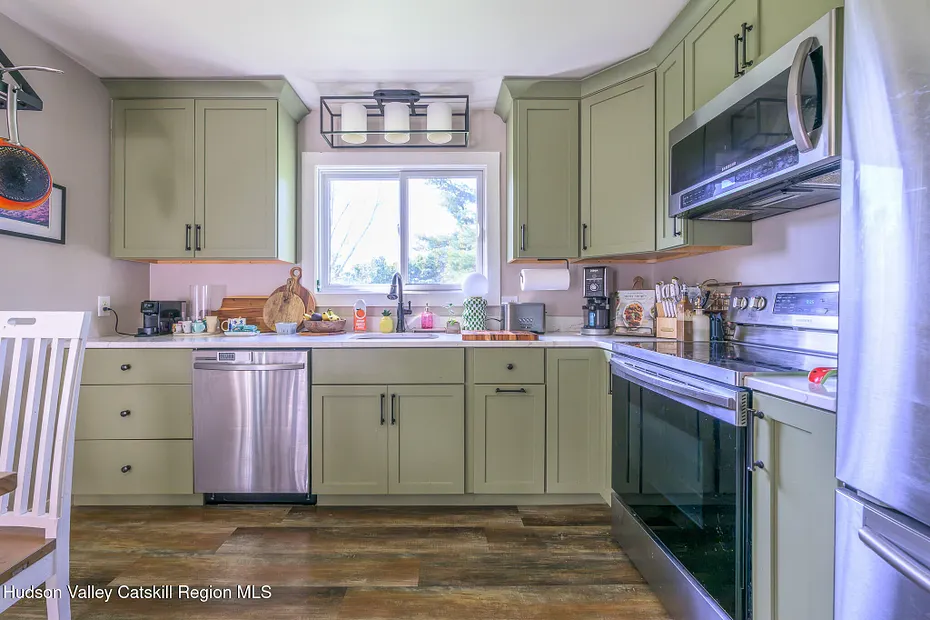 158 Bristol Road Photo 31