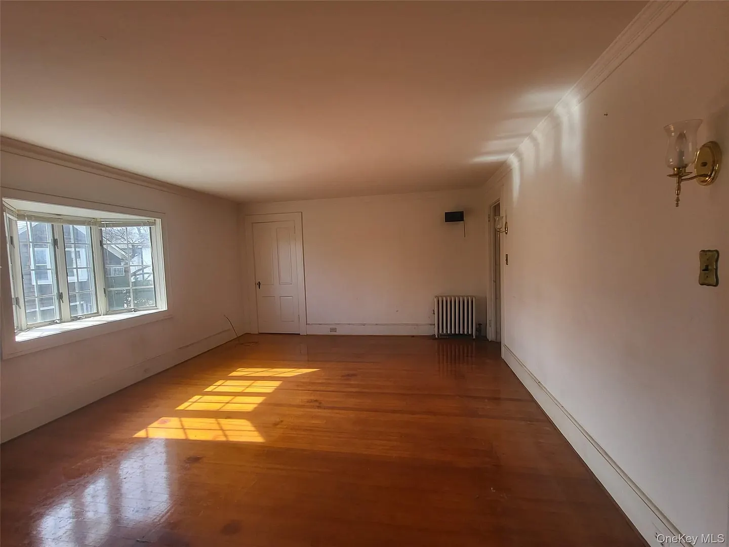 7 Hambletonian Avenue Photo 15