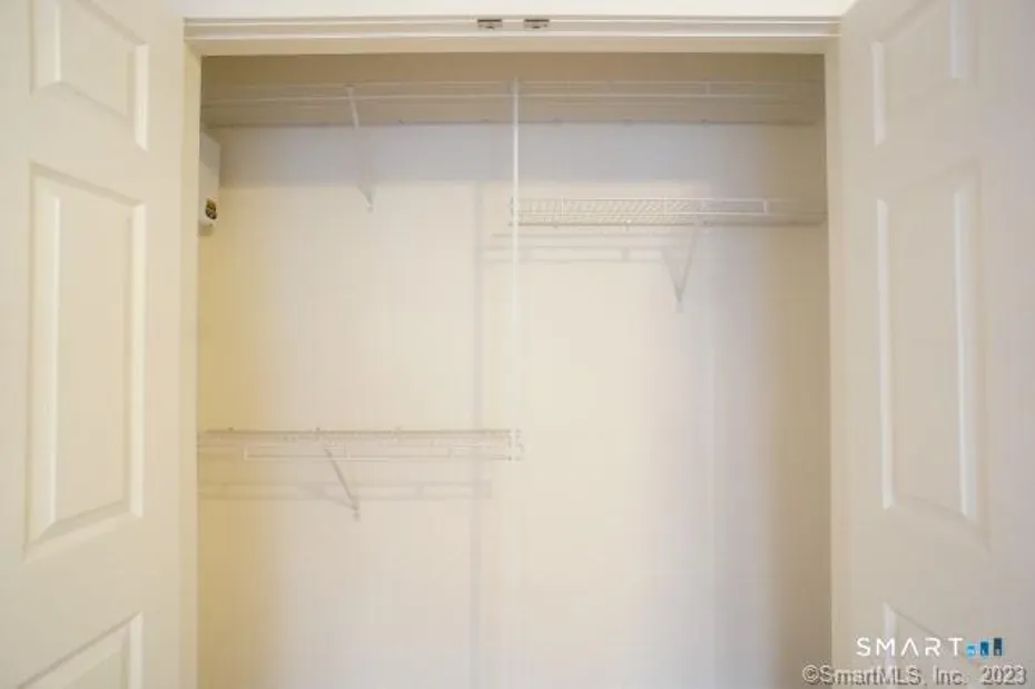 44 Stuart Avenue  #B4 Photo 8