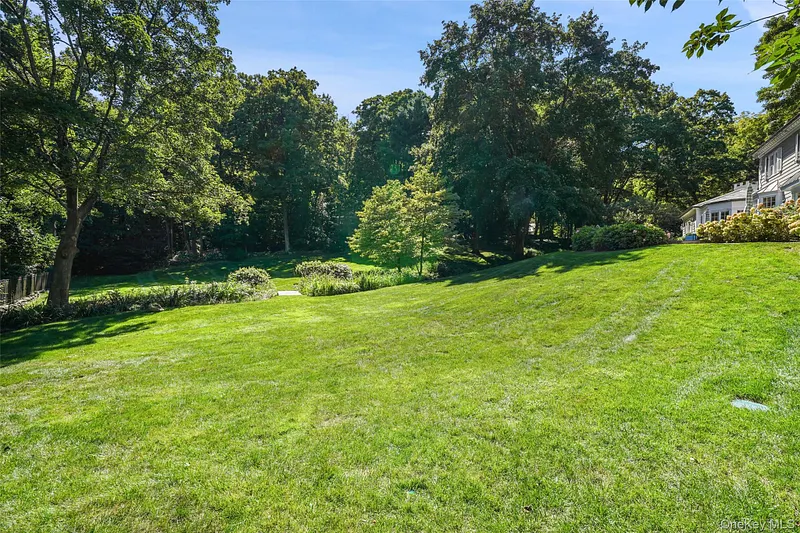 29 Upper Hook Road Photo 7