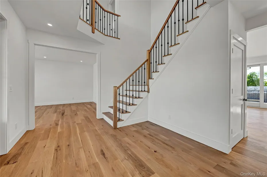 71 Abu Mousa Drive Photo 4