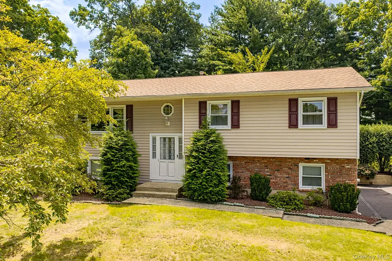 177 New Hempstead Road Photo 3