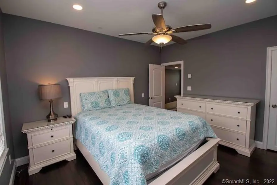 21 Groveway #21 Photo 15