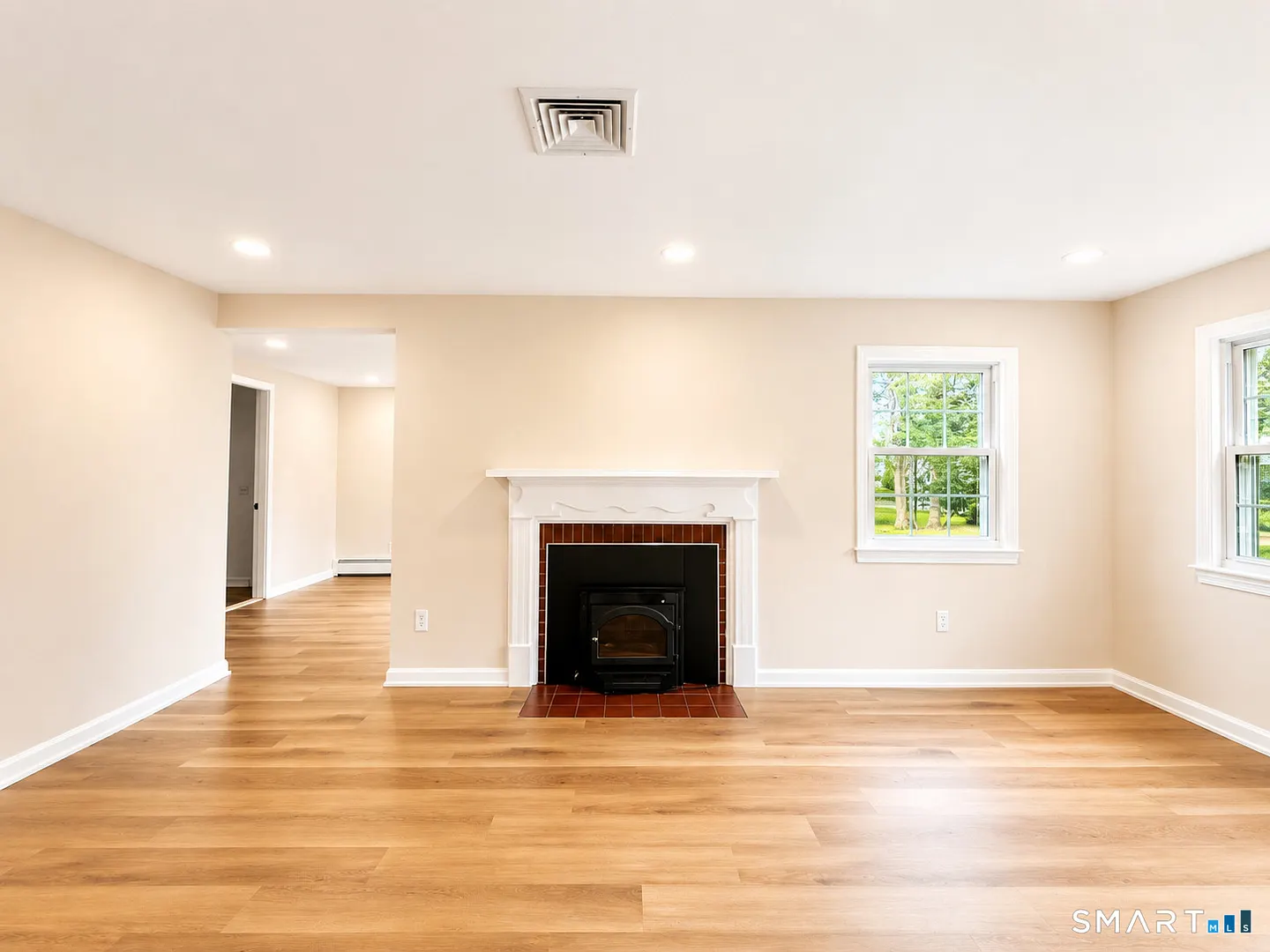 38 Fairfield Drive Photo 9