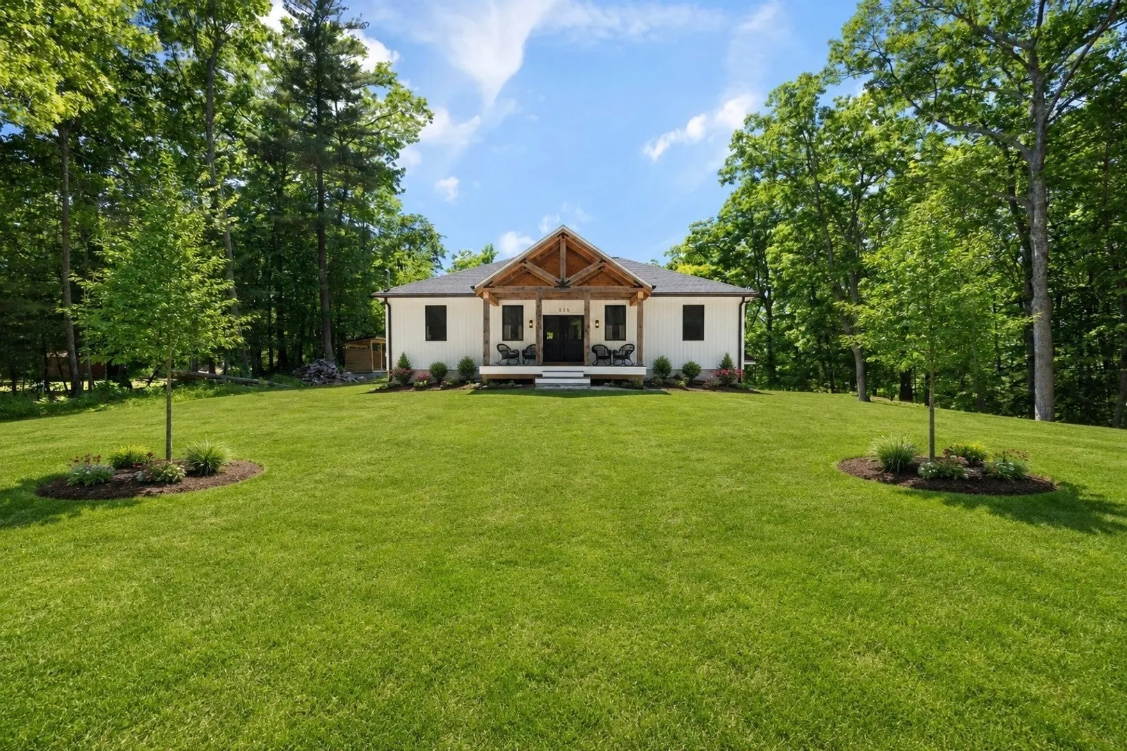 115 Webster Road Photo 6