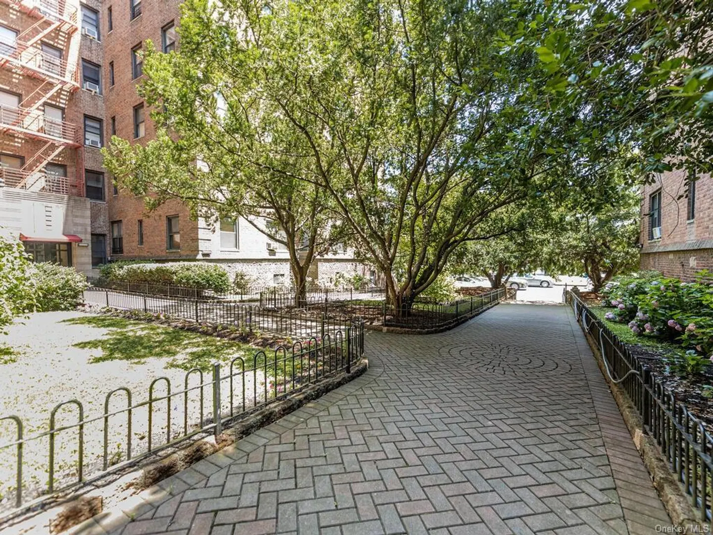 3015 Riverdale Avenue  #2k Photo 19