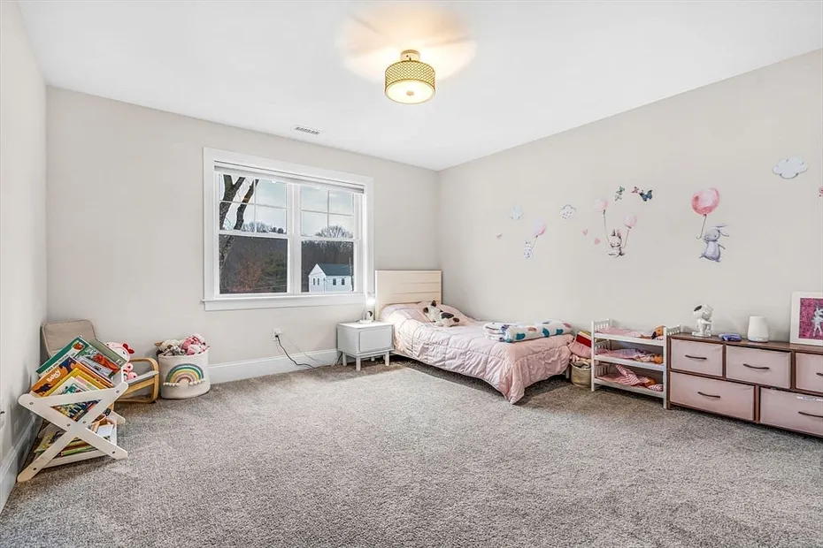 2 Barts Way Photo 21