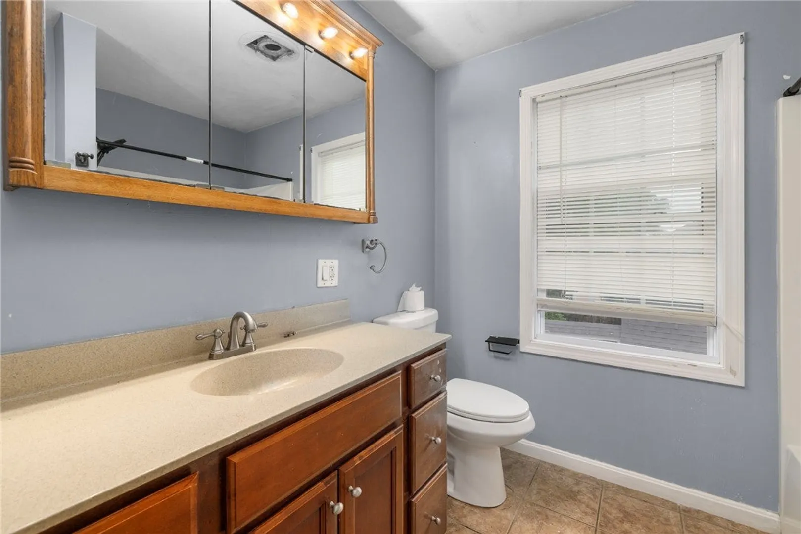 22 Aiken Street Photo 17