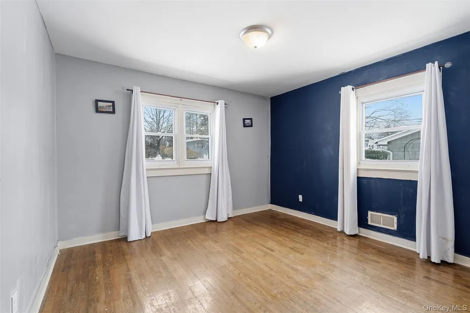 28 Wileman Avenue Photo 12