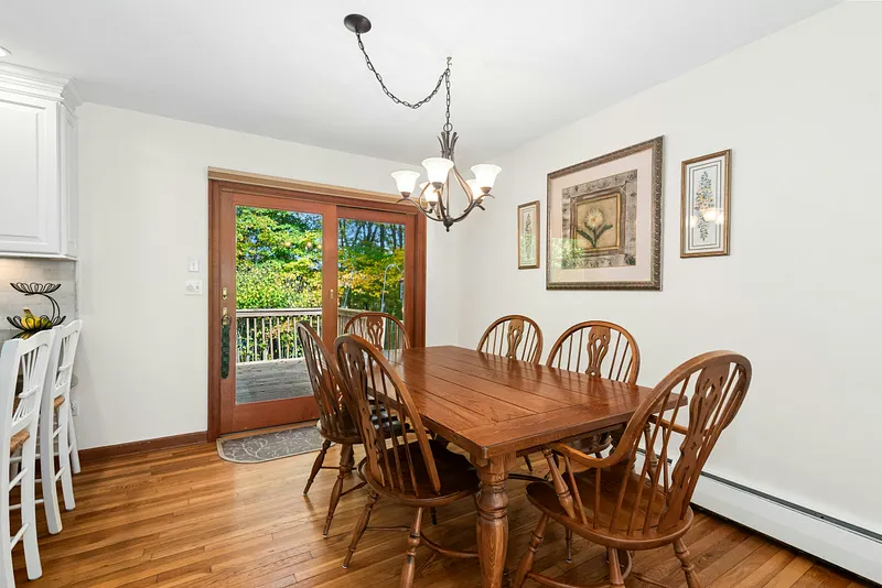 35 Aspen Ledges Road Photo 6