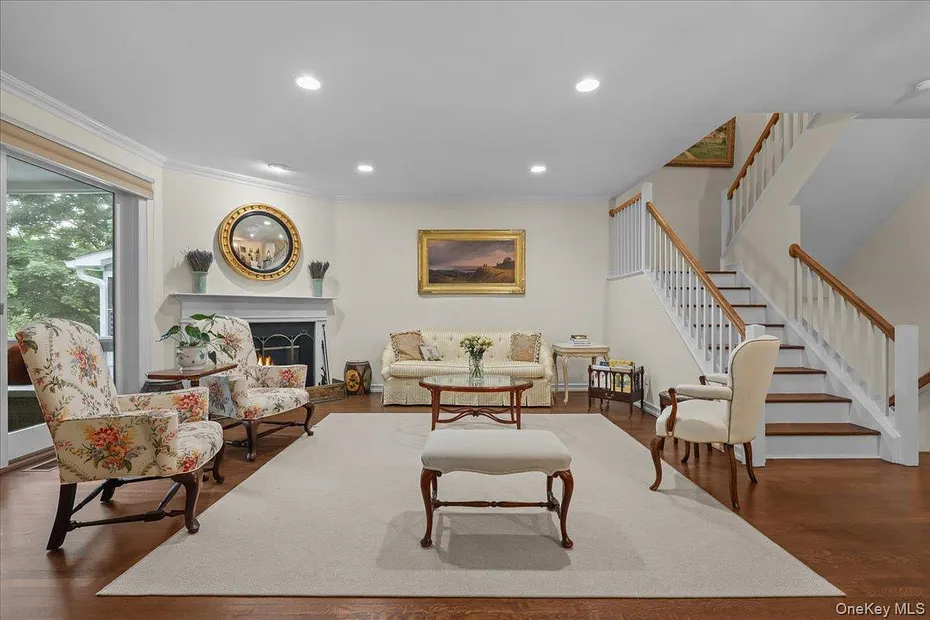 18 Brookview Drive Photo 12