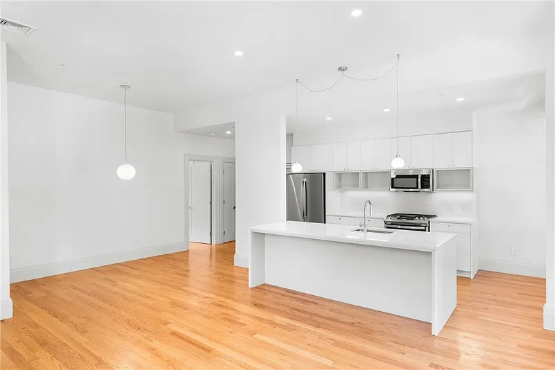 31 Parade Street  #201 Photo 13