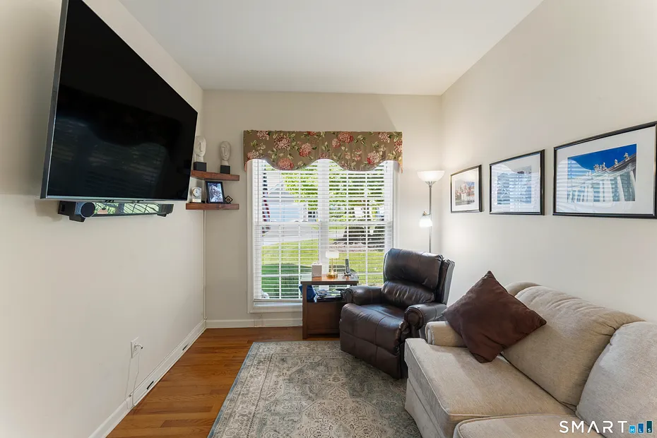 567 Inverness Court #567 Photo 13